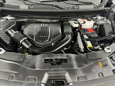 Used 2025 GMC Acadia Elevation w/ LPO, Floor Liner Package AWD/4WD image 35