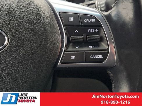 Used 2018 Hyundai Sonata Limited image 29