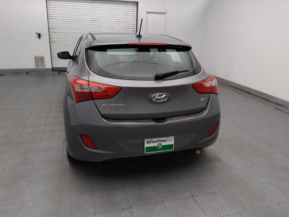 Used 2017 Hyundai Elantra GT FWD image 6