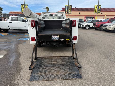Used 2019 Ford F250 XL image 12
