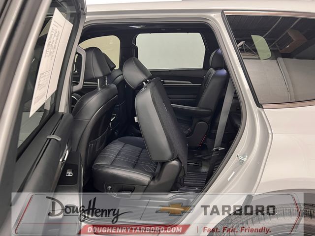 Used 2025 Kia Telluride SX X-Line AWD/4WD image 35