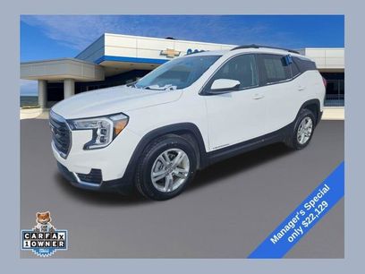 Used 2023 GMC Terrain SLE w/ Driver Convenience Package