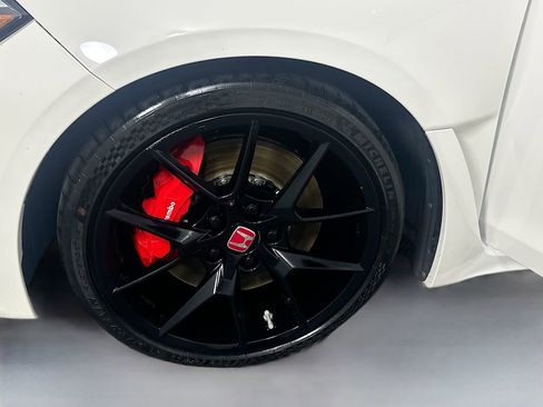Used 2023 Honda Civic Type R image 28