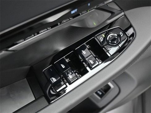 New 2026 BMW 530i w/ Premium Package image 13