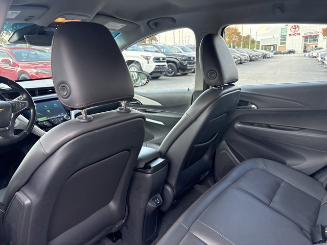 Used 2021 Chevrolet Bolt Premier w/ Infotainment Package FWD image 22
