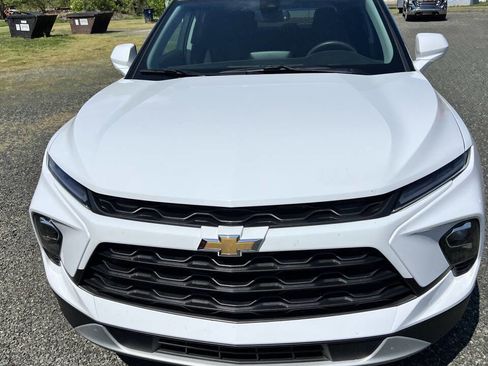 Used 2024 Chevrolet Blazer LT w/ Convenience Package image 5