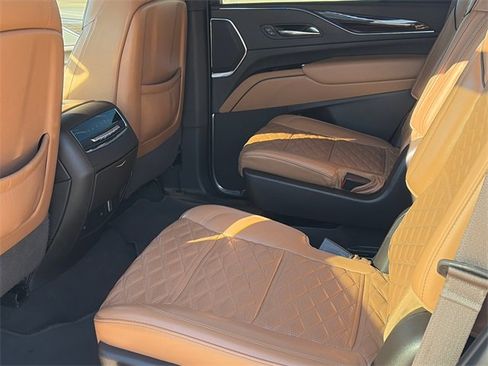 Used 2022 Cadillac Escalade Sport w/ Touring Package image 12