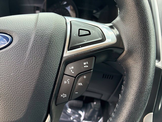 Used 2024 Ford Edge SEL AWD/4WD image 19