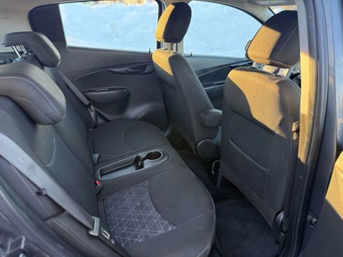 Used 2021 Chevrolet Spark LT image 14