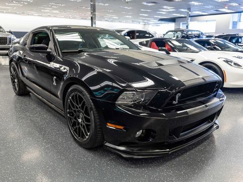 Used 2014 Ford Mustang Shelby GT500 w/ Equipment Group 821A image 3