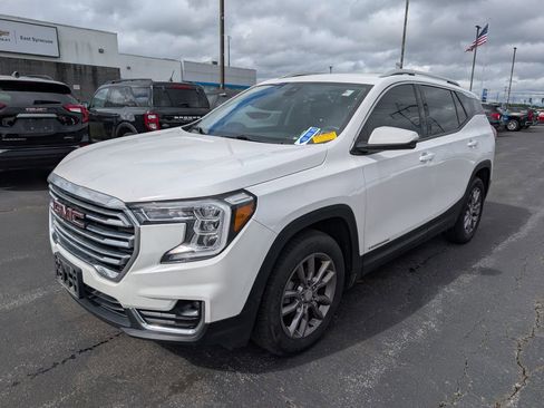 Used 2023 GMC Terrain SLT AWD/4WD image 5