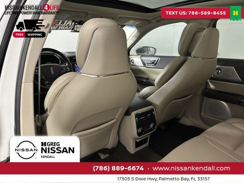 Used 2020 Lincoln Continental Reserve w/ Luxury Package image 28