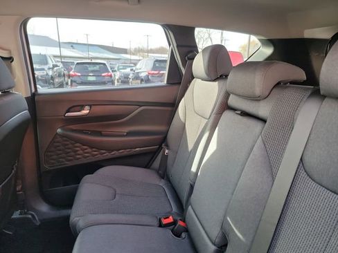 Used 2020 Hyundai Santa Fe SE image 22