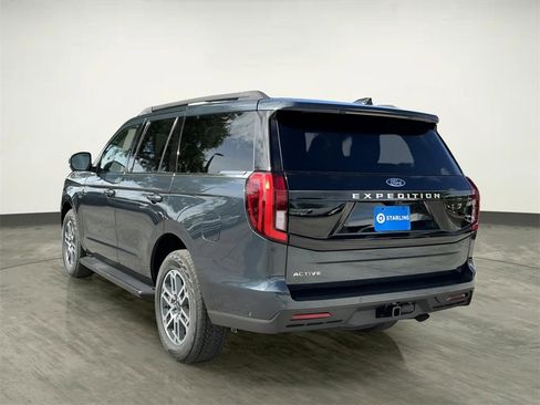 New 2025 Ford Expedition Active image 6