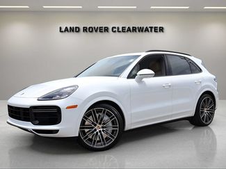 Used 2023 Porsche Cayenne Turbo AWD/4WD video 1