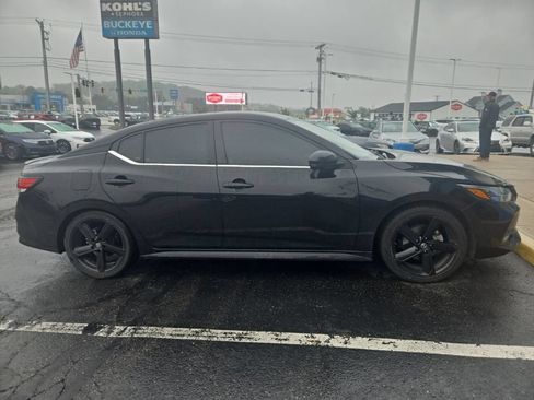 Used 2023 Nissan Sentra SR w/ Midnight Edition Package FWD image 7