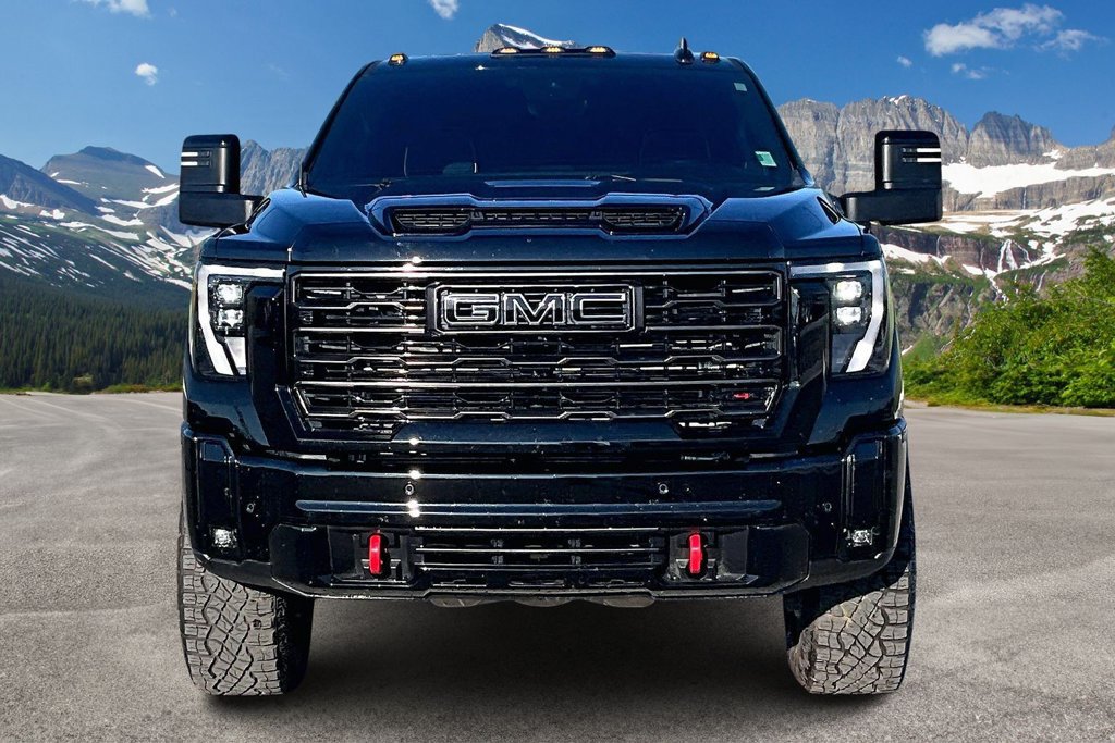 Used 2025 GMC Sierra 2500 AT4X AWD/4WD image 3