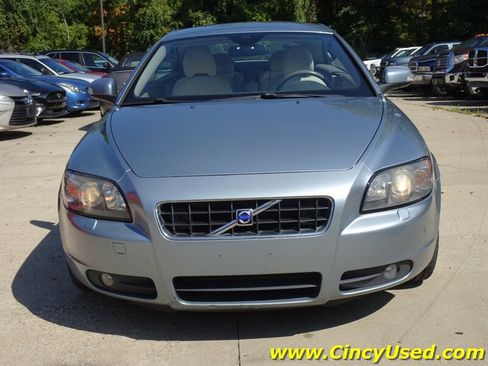 Used 2008 Volvo C70 T5 FWD image 2