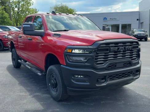 New 2026 RAM 2500 Tradesman AWD/4WD image 9