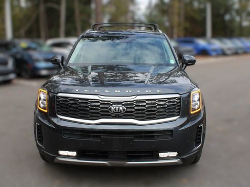 Used 2020 Kia Telluride SX w/ SX Prestige Package image 18