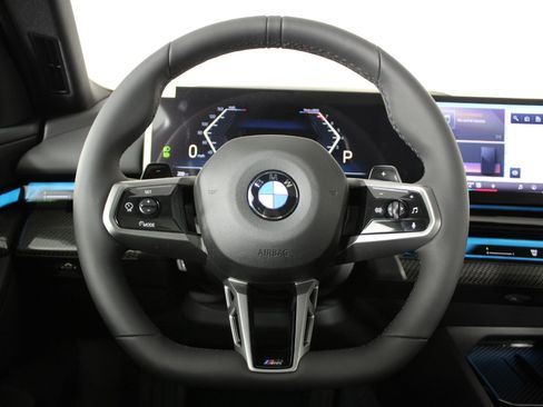 New 2026 BMW 540i xDrive w/ M Sport Package image 15