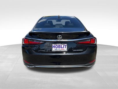 Used 2023 Lexus ES 300h w/ Premium Package
