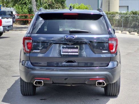 Used 2017 Ford Explorer Sport w/ Equipment Group 401A AWD/4WD image 4