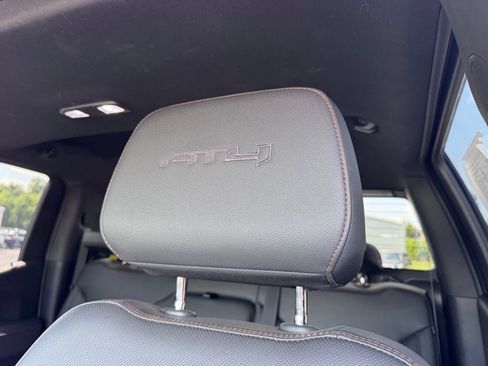 Used 2022 GMC Sierra 1500 AT4 w/ AT4 Premium Package AWD/4WD image 21