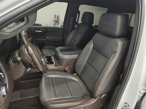 Used 2022 GMC Sierra 3500 Denali w/ Denali Ultimate Package AWD/4WD image 36