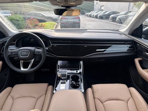 Used 2025 Audi Q8 Prestige AWD/4WD image 12
