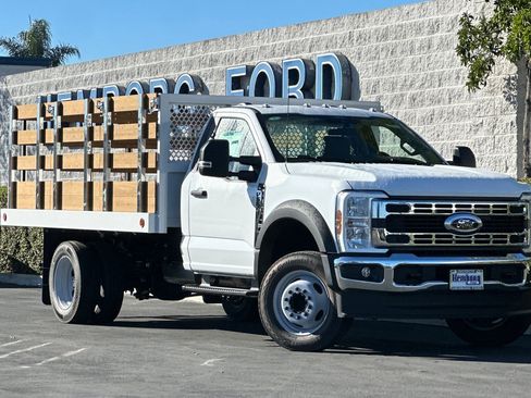 New 2025 Ford F550 2WD Regular Cab Super Duty image 2