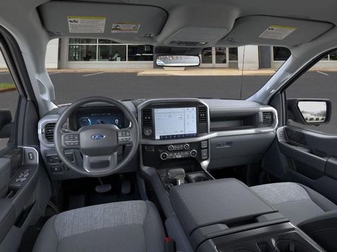 New 2025 Ford F150 Lightning XLT image 9