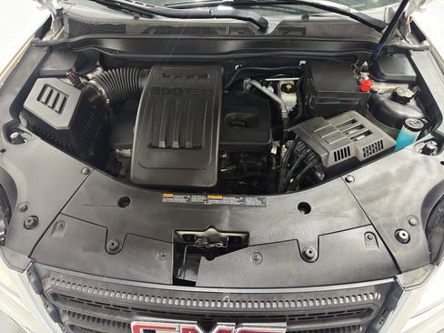 Used 2017 GMC Terrain SLE w/ Convenience Package image 35