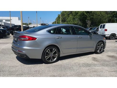 Used 2020 Ford Fusion Titanium AWD/4WD image 8