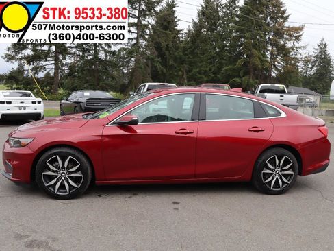 Used 2017 Chevrolet Malibu LT FWD image 5