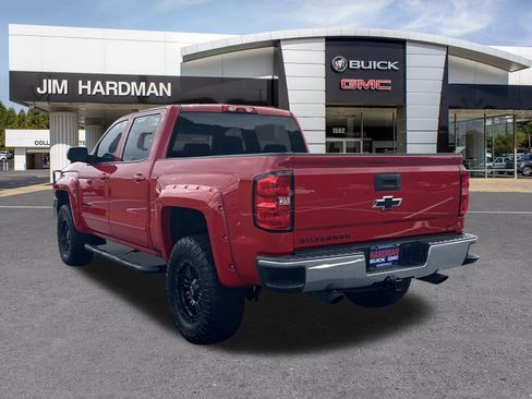 Used 2018 Chevrolet Silverado 1500 LT RWD image 5