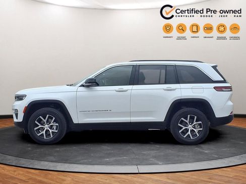 Used 2024 Jeep Grand Cherokee Limited RWD image 16