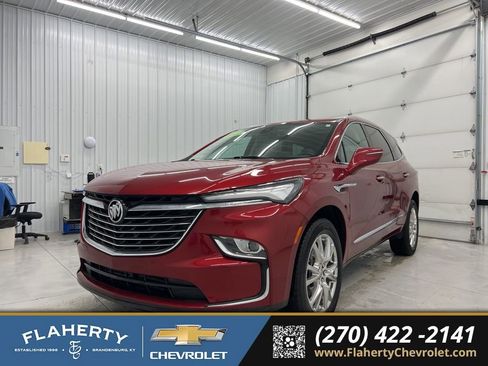 Used 2023 Buick Enclave Essence w/ Experience Buick Package image 6