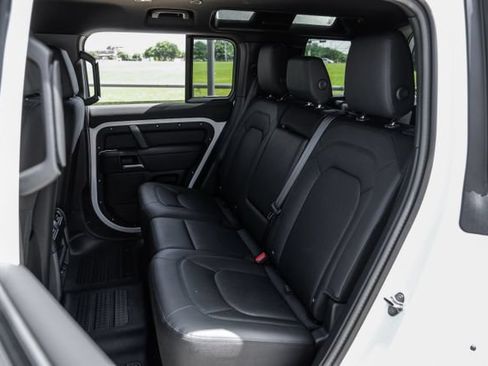 Used 2025 Land Rover Defender 110 S AWD/4WD image 47