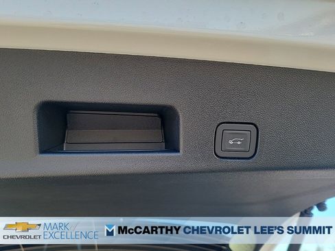 New 2026 Chevrolet Traverse LT w/ Driver Confidence Package image 14