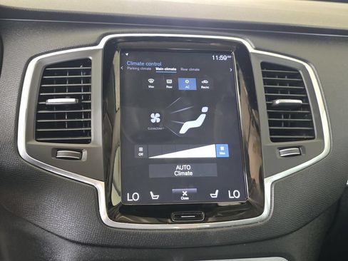 Used 2018 Volvo XC90 T5 Momentum w/ Convenience Package AWD/4WD image 23