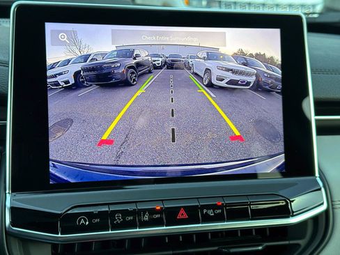 New 2026 Jeep Compass Limited image 12