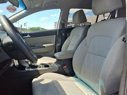 Certified 2022 Kia Sportage LX AWD/4WD image 12