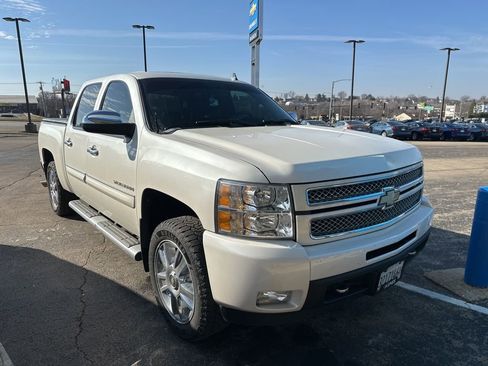 Used 2012 Chevrolet Silverado 1500 LTZ w/ LTZ White Diamond Edition image 5