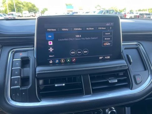 Used 2021 GMC Yukon SLT w/ SLT Premium Package AWD/4WD image 24