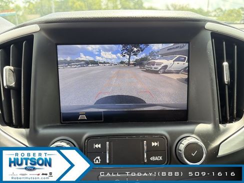 Used 2023 GMC Terrain SLT w/ Elevation Edition FWD image 16