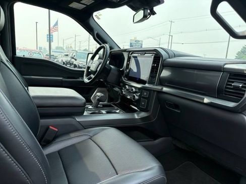 Used 2025 Ford F150 Lariat w/ Equipment Group 502A High AWD/4WD image 13