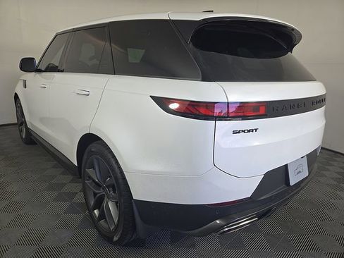 Certified 2024 Land Rover Range Rover Sport SE AWD/4WD image 7