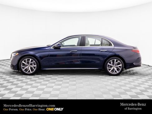 New 2026 Mercedes-Benz E 350 4MATIC Sedan image 2