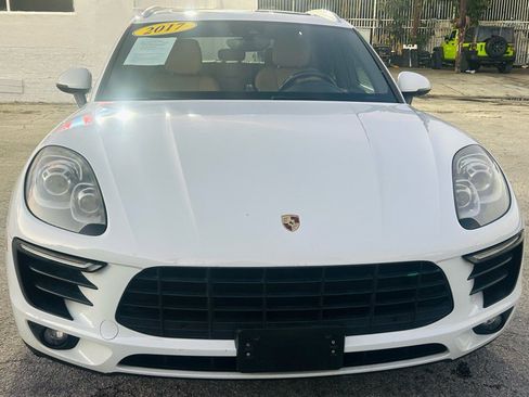 Used 2017 Porsche Macan S image 8